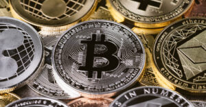 クリプトリテラシーの仮想通貨保有率調査、アメリカでは人種によって大きな差